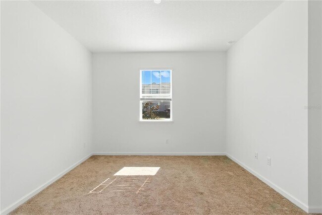 Building Photo - 11750 Sunsail Ave