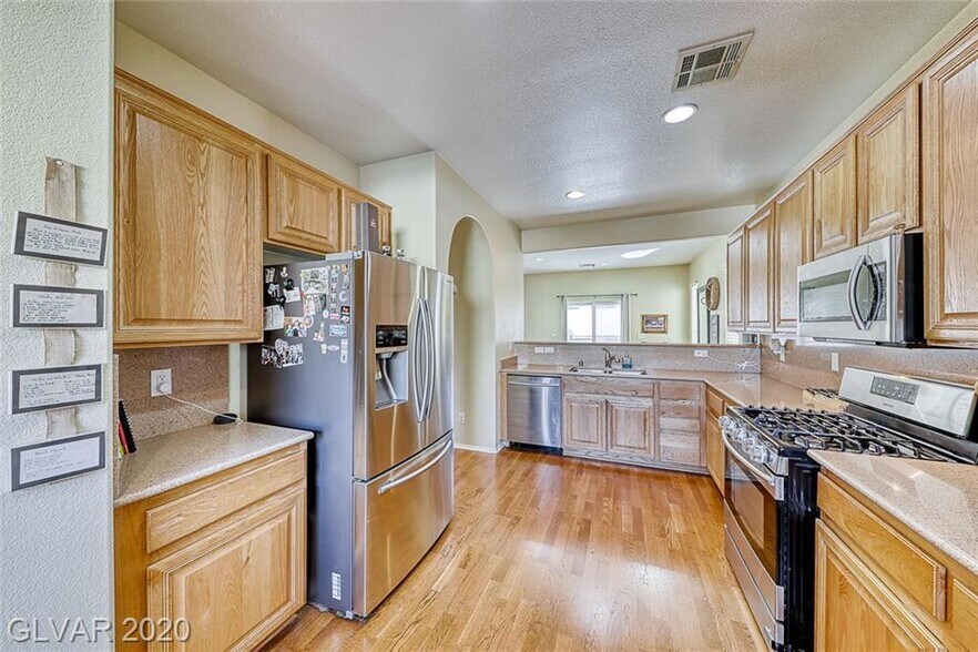 Building Photo - 1049 Garnet Ridge Ct