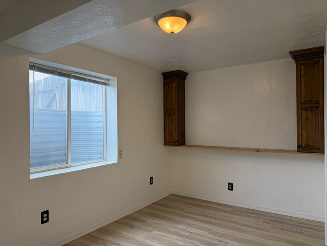 Building Photo - 8103 Waterfowl Ave