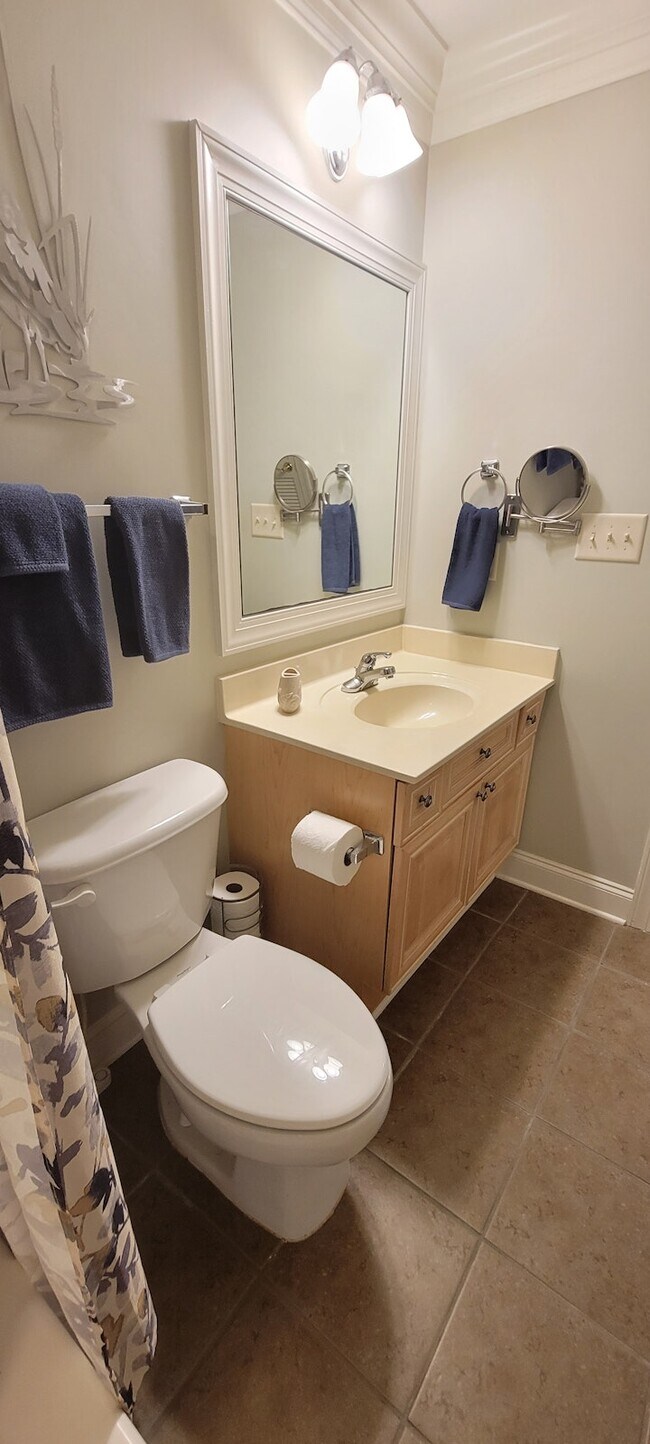 Building Photo - 74 Tern Pl