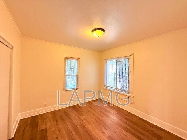 Building Photo - 2316 1/2 E. 3rd Street