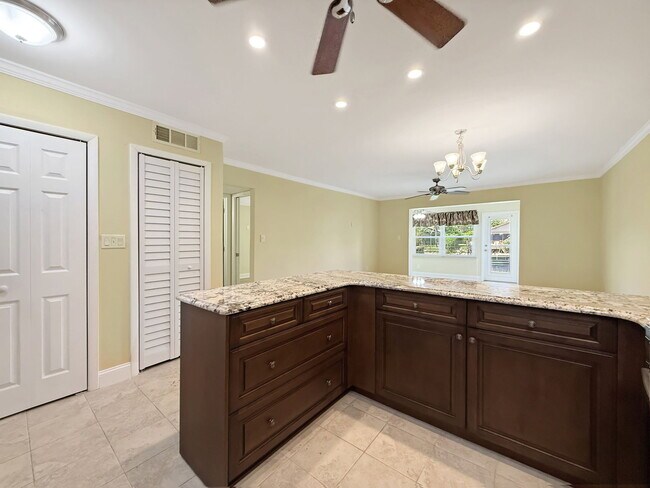 Building Photo - 4533 Marine Pkwy