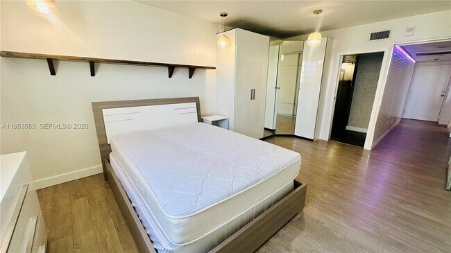 Building Photo - 19390 Collins Ave