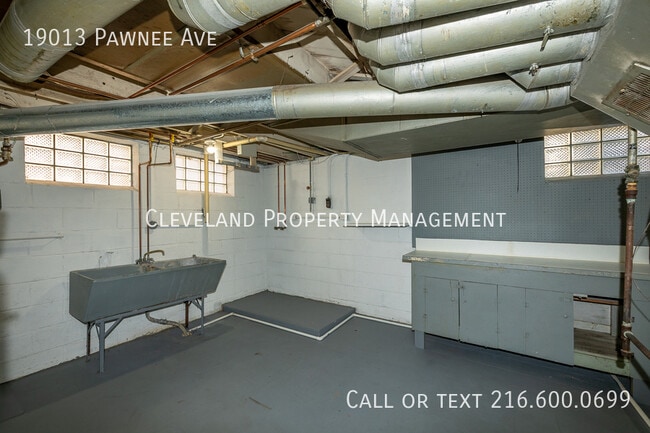 Building Photo - 19013 Pawnee Ave