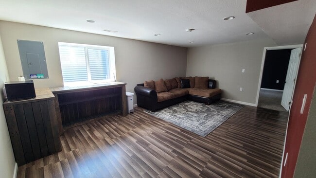 Building Photo - 3401 Wesson Rd