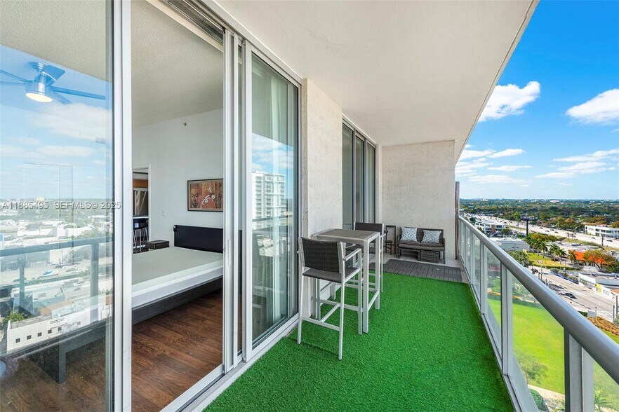 Building Photo - 3470 E Coast Ave