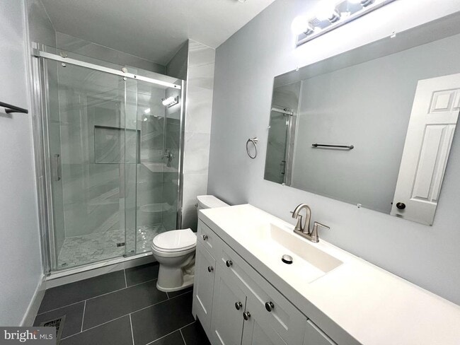 Building Photo - 2621 Chivalry Ct