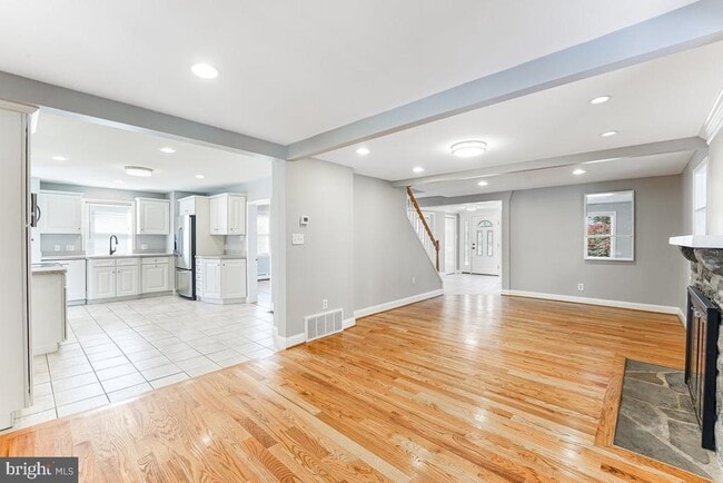 Building Photo - 4236 Florida Ave