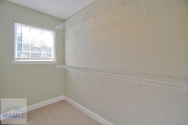 Building Photo - 1208 Cypress Fall Cir