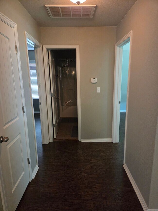 Building Photo - 4535 W Sweetgum Ln