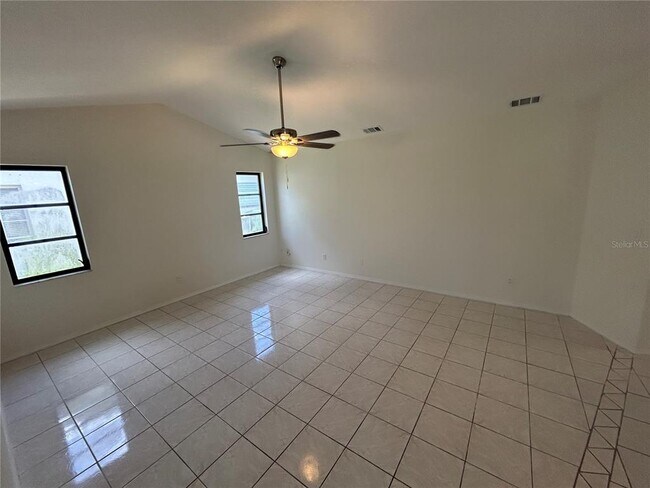 Building Photo - 2093 Rio De Janeiro Ave