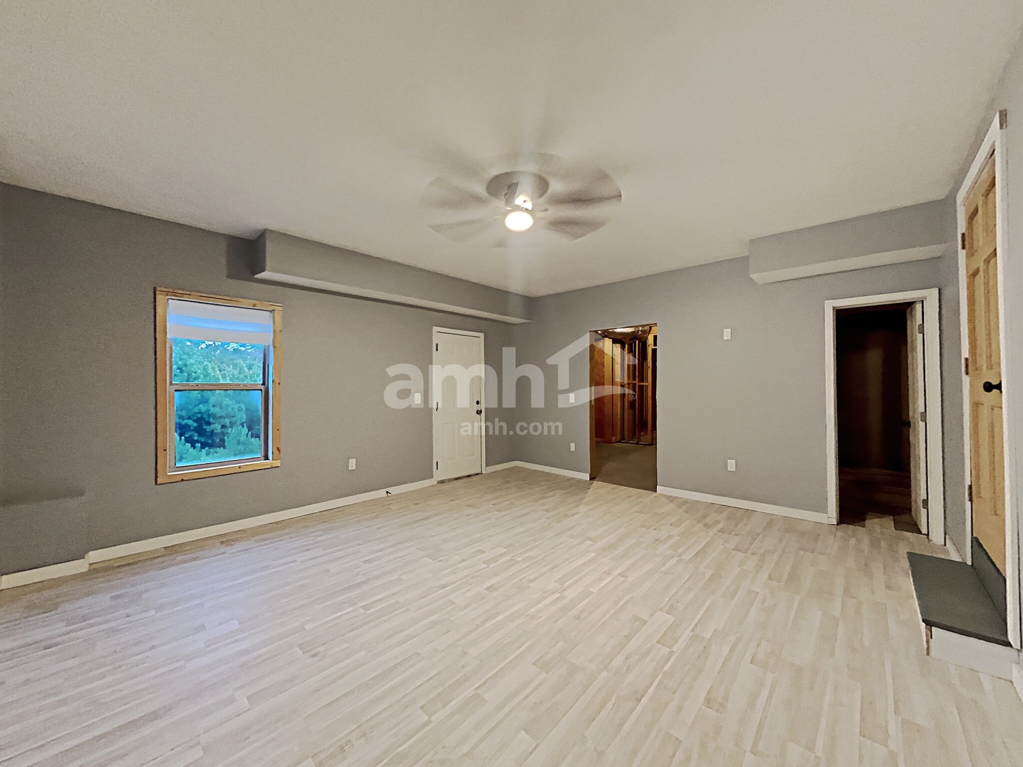 Building Photo - 1135 Blankets Creek Dr