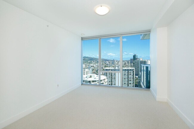 Building Photo - Azure 2507 - Urban Living in the Heart of Honolulu