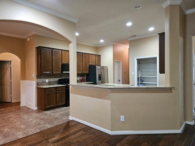 Building Photo - 707 Aqua Vista Ln