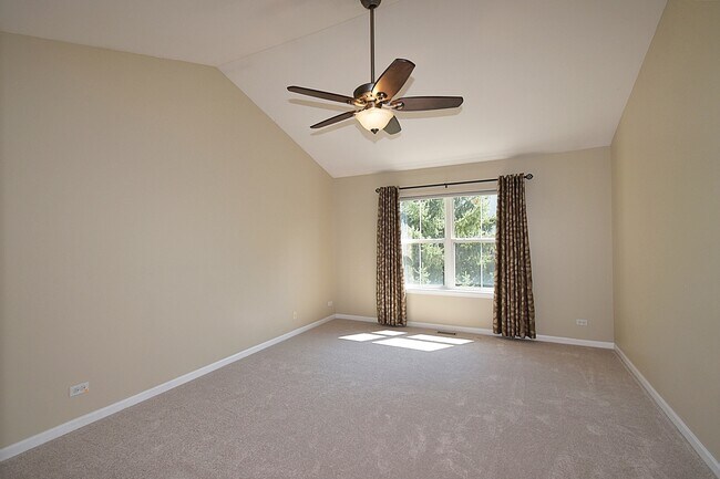 Building Photo - 312 Fairmont Ct