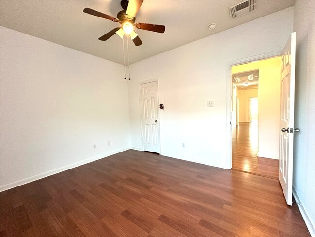 Building Photo - 46 S April Mist Cir