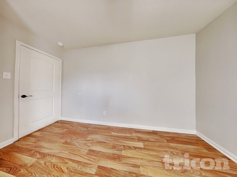 Building Photo - 1477 Treeta Trail