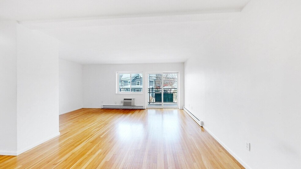 Building Photo - 524 Highland Ave
