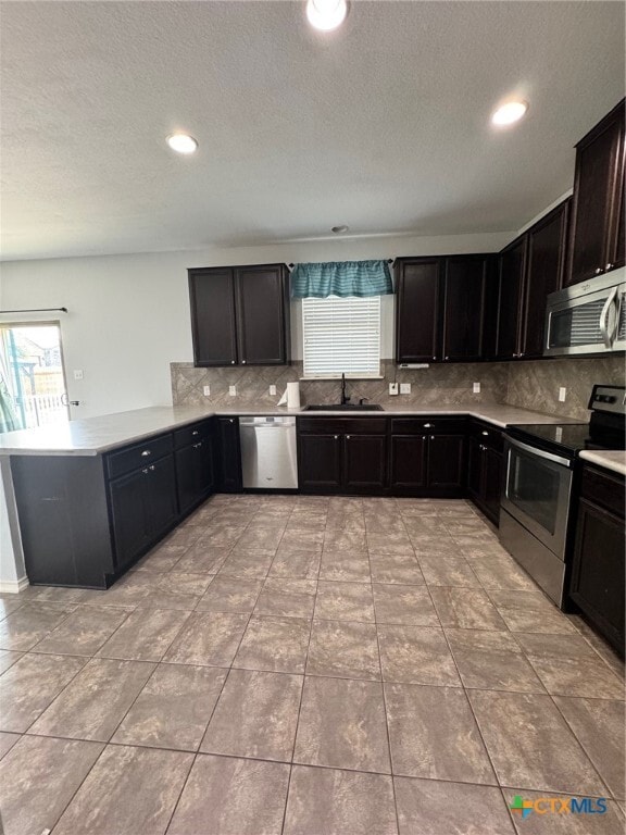 Building Photo - 111 Sheep Trail Dr