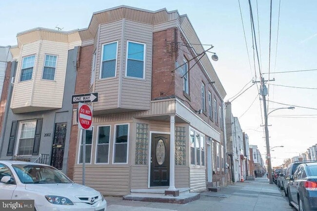 Building Photo - 2000 S Opal St