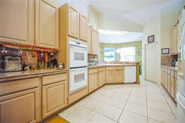 Building Photo - 12620 Countryside Terrace