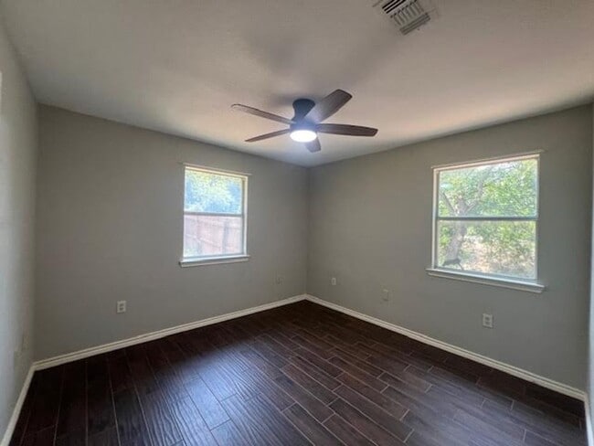 Building Photo - Spacious 2 bedroom in Moody