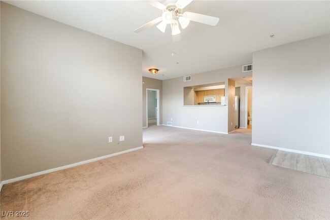 Building Photo - 6955 N Durango Dr