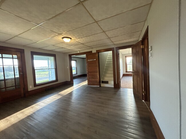 Building Photo - 6640 E Carson City Rd