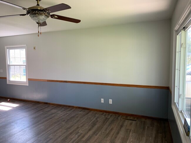 Building Photo - 1217 Concord Ct