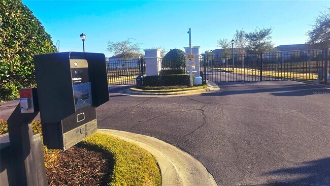 Building Photo - 11992 Sands Cv