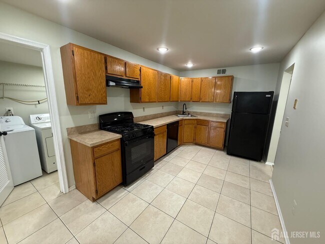 Building Photo - 220 Copeley Way