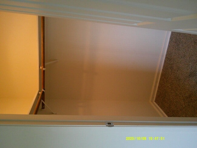 Building Photo - 749 Beelard Dr
