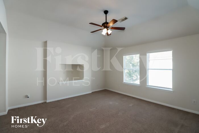 Building Photo - 10310 E Crosby Ln
