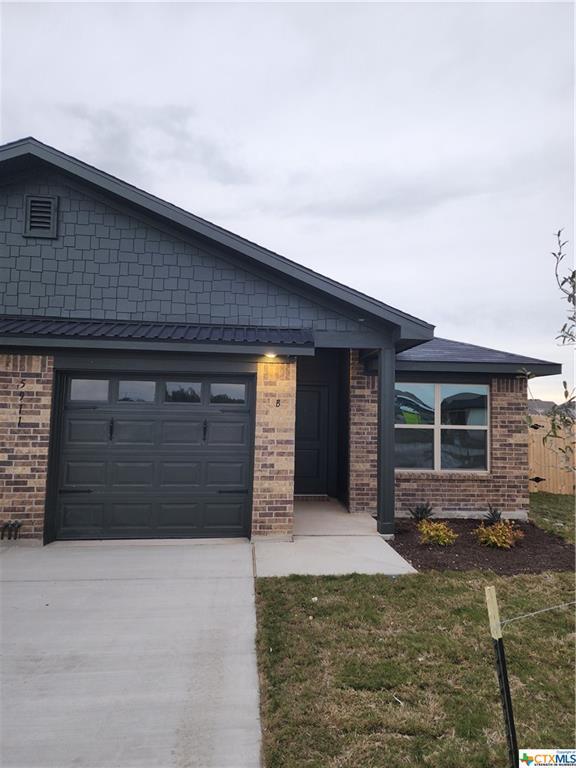 Building Photo - 5911 Betty Lou Dr