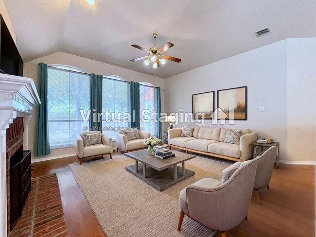 Building Photo - 1725 Dapplegrey Ln