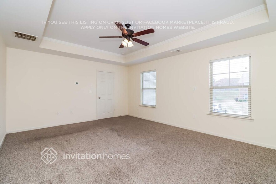 Building Photo - 3205 Franklin St