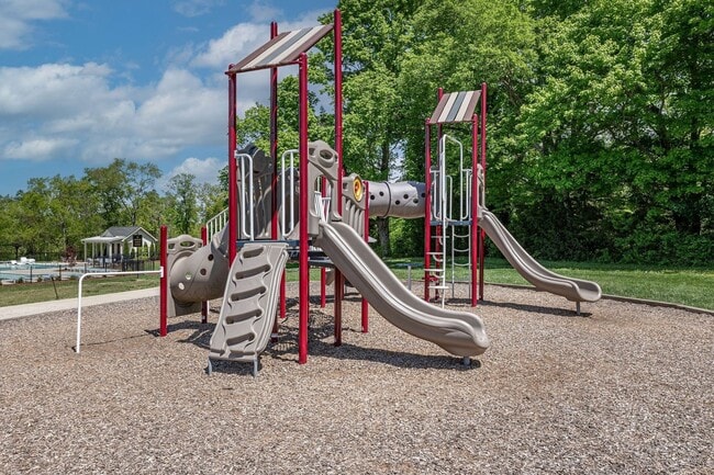 Building Photo - Spotless rental home in the highly sought-after McDaniels neighborhood in College Grove