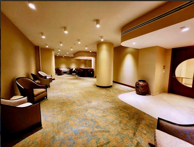 Building Photo - 19355 Turnberry Way