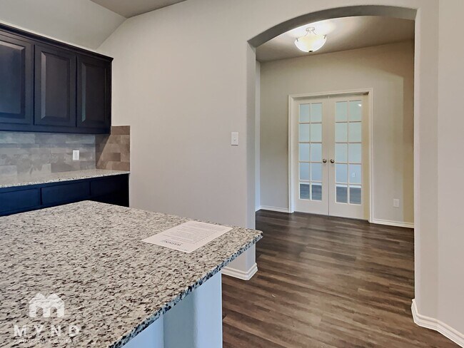 Building Photo - 3905 Chippewa Ct