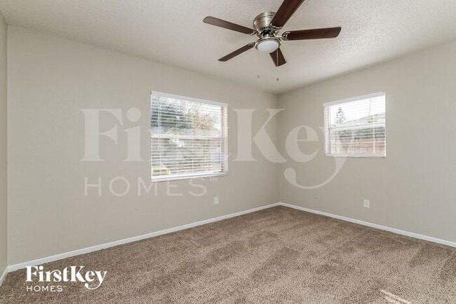 Building Photo - 1418 Stonehaven Way
