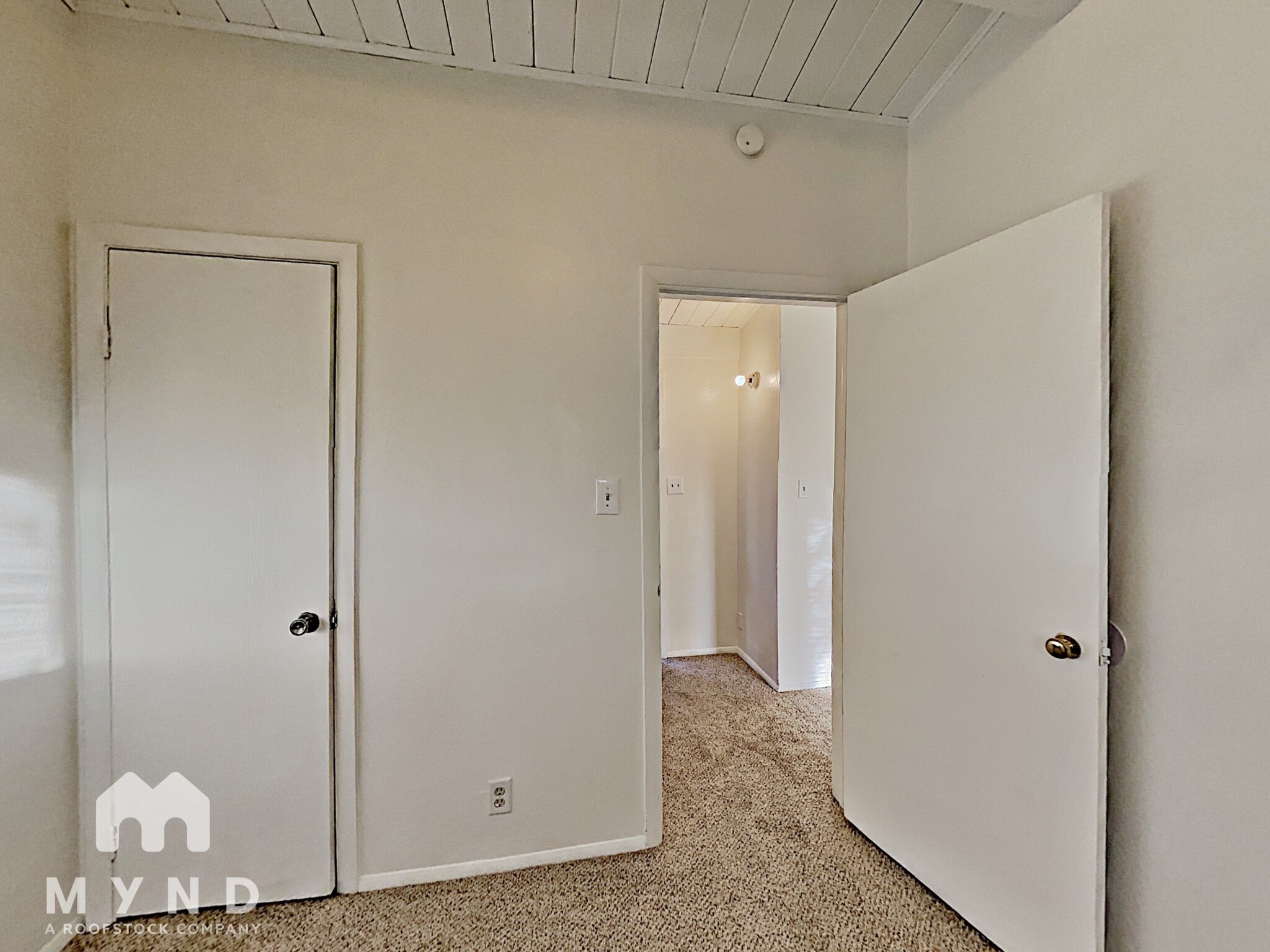 Building Photo - 942 Curti Dr
