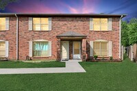 Building Photo - 2207 Bauer Dr