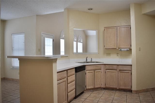 Building Photo - 803 Switzer Ln