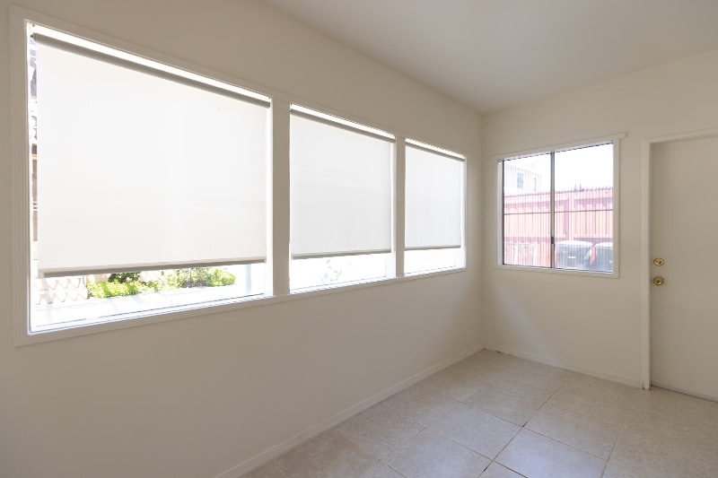 Building Photo - 757 E Doran St