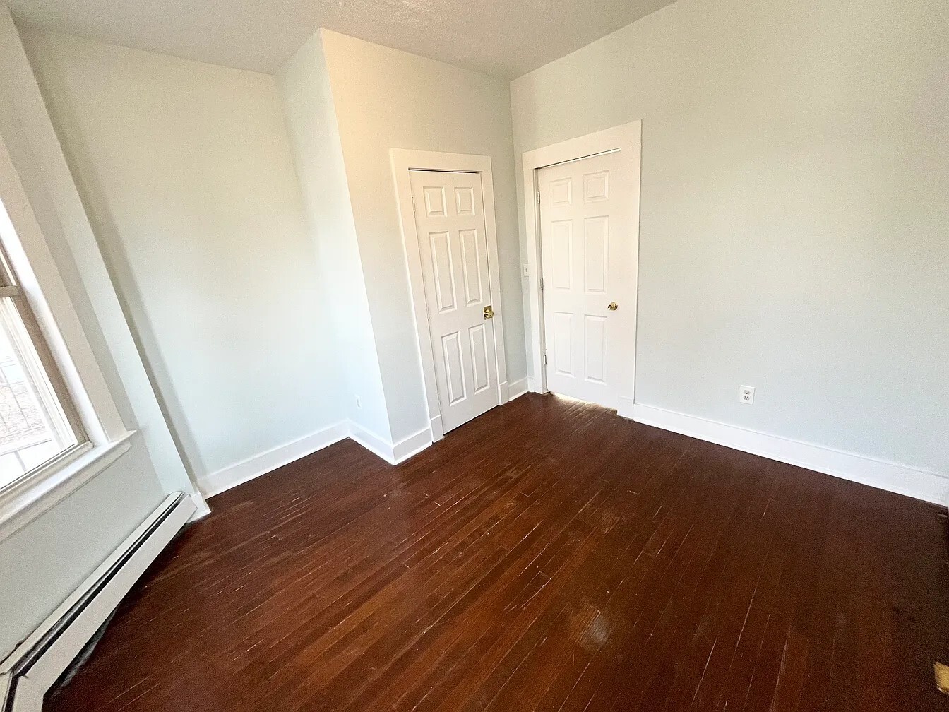 Building Photo - 39 Shepard St