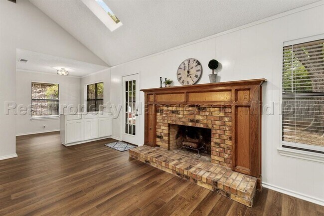 Building Photo - 5104 Andalusia Trail