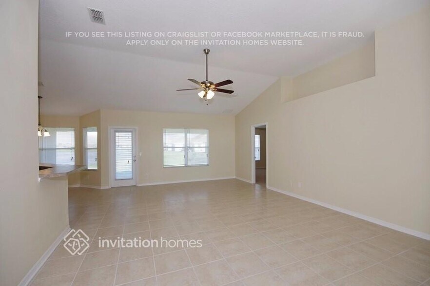 Building Photo - 3237 Lorimar Ln