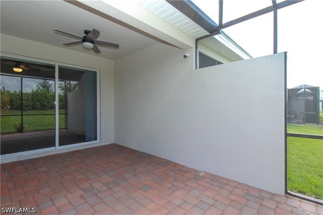 Building Photo - 2156 Dragonfruit Wy