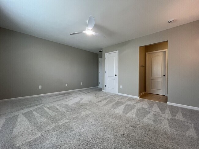 Building Photo - 17102 Alydar Commons Ln