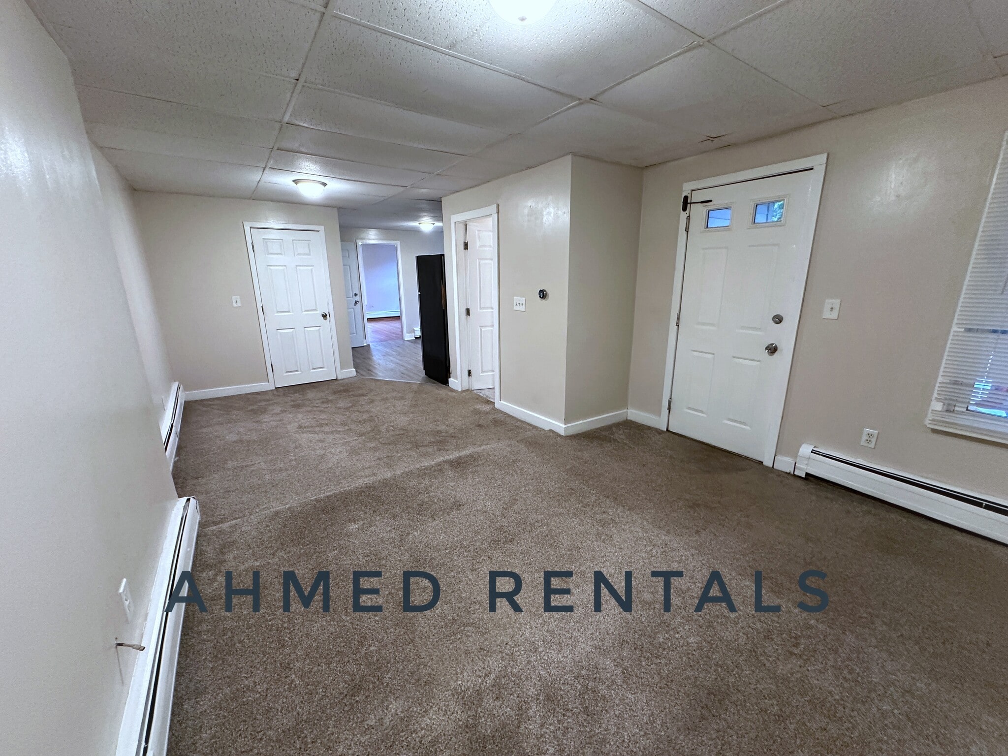 Building Photo - 37 Tate St